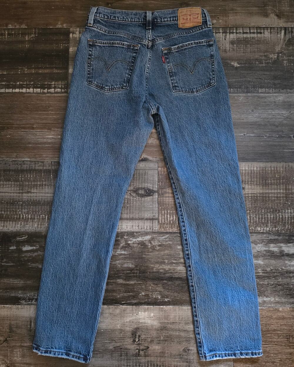Levi's 501 Button Fly Medium Wash Blue Jeans 27W 30L (1)